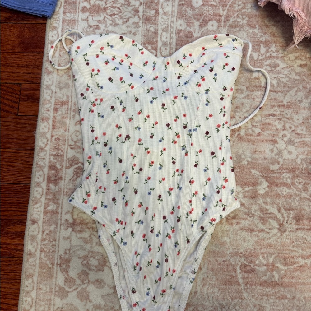 Princess Polly bodysuit brand new